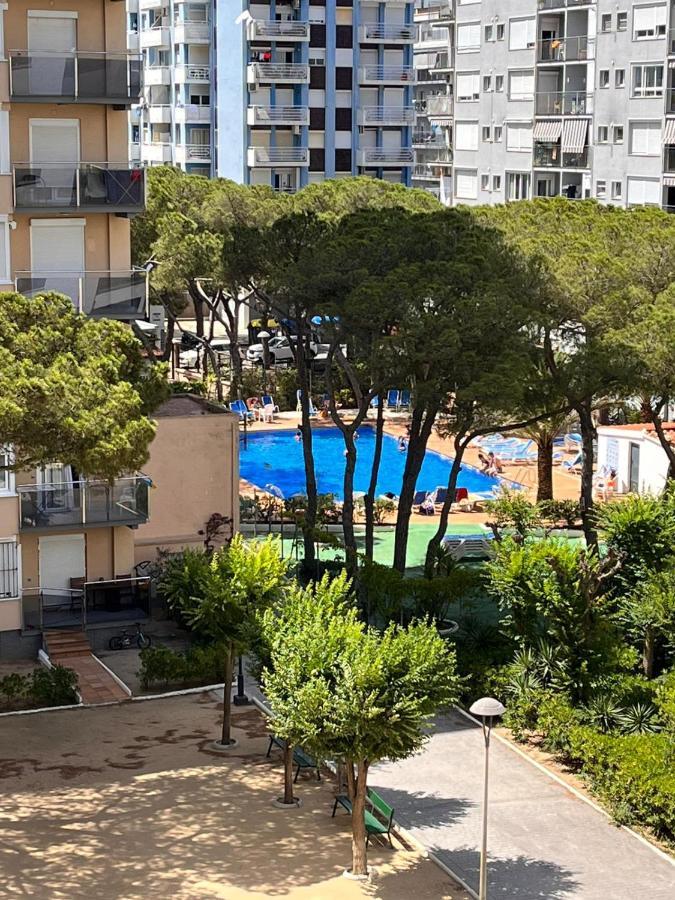 Apartamento Vacacional & Holiday Бланес Экстерьер фото